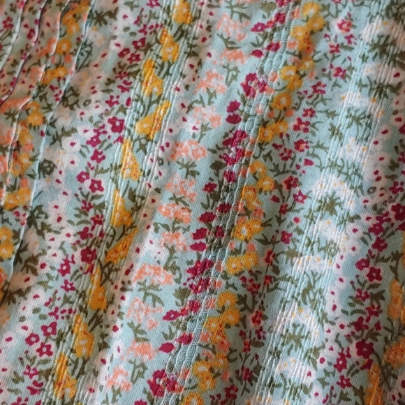 Anthro Maeve Floral Cottagecore shirt blouse - Picture 4 of 7